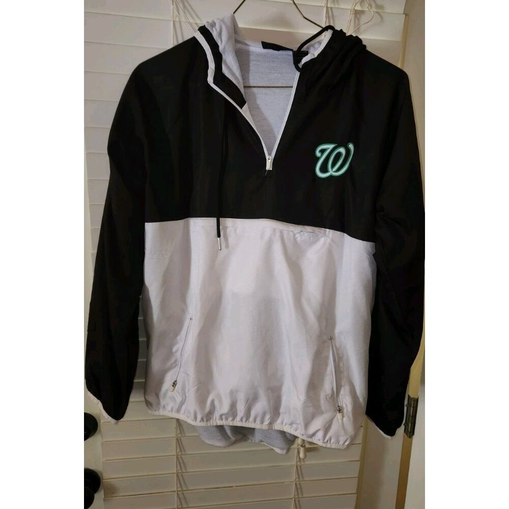 Washington Nationals 1/4 Zip Pullover Mens  MEDIUM  black/white with GREEN logo